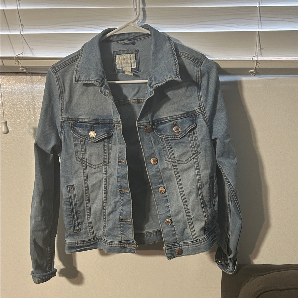Forever 21 Light Blue Denim Jean Jacket